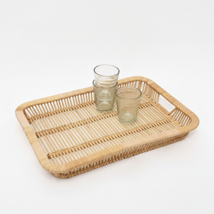 Plateau en rotin naturel rectangulaire fait à la main organisateur de bureau polyvalent pour cuisine hôtel ou restaurant stockage et décoration - Product Image 1