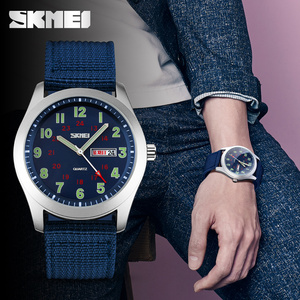 Reloj de cuarzo casual para hombre, correa de lona multicolor, con fecha y día, luminoso, para exteriores. - Product Image 2