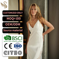 Robe nuisette en satin blanc personnalisée avec dentelle, col en V, bretelles spaghetti, dos nu, lingerie de mariée OEM ODM