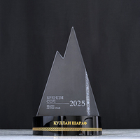 MH-MJ0338 trophée semi transparente noire en forme de montagne personnalisée