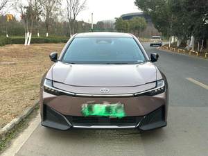 Toyota Usata, Prodotta nel 2023, Modello BZ3, Veicolo Elettrico Puro, Autonomia di 616 <span class=keywords><strong>Chilometri</strong></span> - Product Image 1