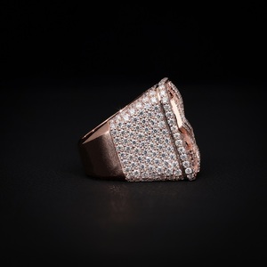Bague en Moissanite Homme Style Hip Hop Trap House Iced Out en Argent 925, Testée au Détecteur de Diamant, Bijoux de Luxe Personnalisés - Product Image 2