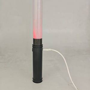 Oplaadbare Knop Batterij Penlight Originele <span class=keywords><strong>Glow</strong></span> <span class=keywords><strong>Stick</strong></span> Voor K-Pop Concerten Kleurrijke Penlight Bestellen Licht Voor Partijen Gunsten - Product Image 3