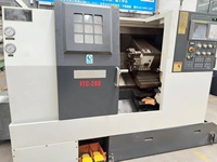 Tour à métaux CNC automatique professionnel FEELER FTC-260, conception horizontale à banc plat, moteur Fanuc de puissance moyenne, garantie de 2 ans