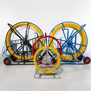 Outil <span class=keywords><strong>de</strong></span> bande <span class=keywords><strong>de</strong></span> poisson électrique <span class=keywords><strong>de</strong></span> tige <span class=keywords><strong>de</strong></span> câble <span class=keywords><strong>de</strong></span> remorquage <span class=keywords><strong>de</strong></span> <span class=keywords><strong>6mm</strong></span> X 100m avec support <span class=keywords><strong>de</strong></span> bobine en acier et accessoires <span class=keywords><strong>de</strong></span> câblage <span class=keywords><strong>de</strong></span> conduit en <span class=keywords><strong>fibre</strong></span> <span class=keywords><strong>de</strong></span> <span class=keywords><strong>verre</strong></span> - Product Image 5