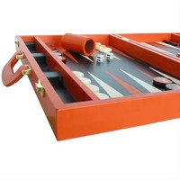 Luxuriöses Handgefertigtes Leder-Backgammon-Set Maßgefertigtes Checker-Brettspiel für Schach-Enthusiasten