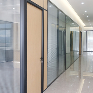 Vách ngăn văn phòng âm thanh với các khối kính cửa và rèm cửa để tách biệt không gian làm việc tối ưu - Product Image 4