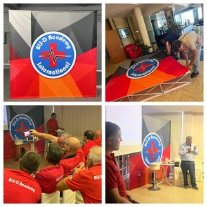 Mur d'exposition pop-up en aluminium durable 2,25 x 3,0 m, avec tissu Warp Knit 250 GSM, pour stand de <span class=keywords><strong>recrutement</strong></span> et stand de carrière - Product Image 6