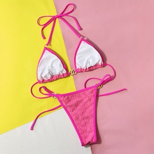 Bikini rose vif à <span class=keywords><strong>fleurs</strong></span> 3D en relief pour femme, maillot de bain deux pièces à coupe haute <span class=keywords><strong>avec</strong></span> anneau métallique, personnalisable <span class=keywords><strong>avec</strong></span> logo OEM/ODM - Product Image 4
