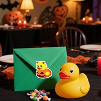 Rouleau d'autocollants mignons en forme de canard en caoutchouc pour Halloween, étiquettes adhésives d'animaux de dessin animé effrayants pour cadeaux de fête, récompenses pour enfants, bricolage