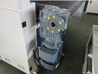Machine de ponçage professionnelle de haute précision pour la production de panneaux MDF avec moteur et roulement, pour usine de portes