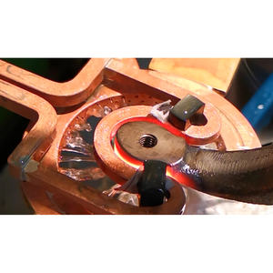 Sistema de Calentamiento por Inducción Modular para Líneas de Producción Industriales que Admite Configuración Flexible y Resultados de Calentamiento Consistentes - Product Image 1