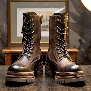 Zapatos de hombre de invierno, de cuero genuino, negros, versátiles, de media caña, estilo motociclista, botas de tendencia de estilo retro de alta gama. - Product Image 1