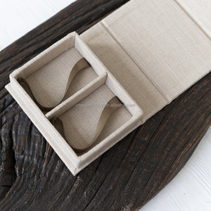Boîtes à souvenirs en carton avec couverture en tissu et lin pour stockage de photos instantanées de mini images avec logo de taille personnalisée et à deux compartiments - Product Image 4