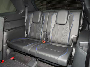 Nuovo SUV Full-size 2026 450TSI 4WD Peak Edition 2.0T ad alta potenza LHD 7 posti, compatibile con VW Teramont Pro con triplo schermo - Product Image 6