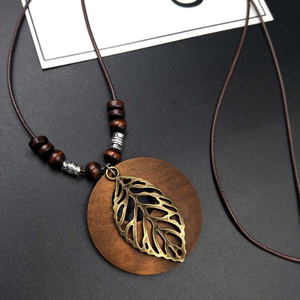 Винтажная Подвеска из деревянного сплава с бусинами, кожаная веревочная цепочка для свитера, модная длинное женское ожерелье - Product Image 1