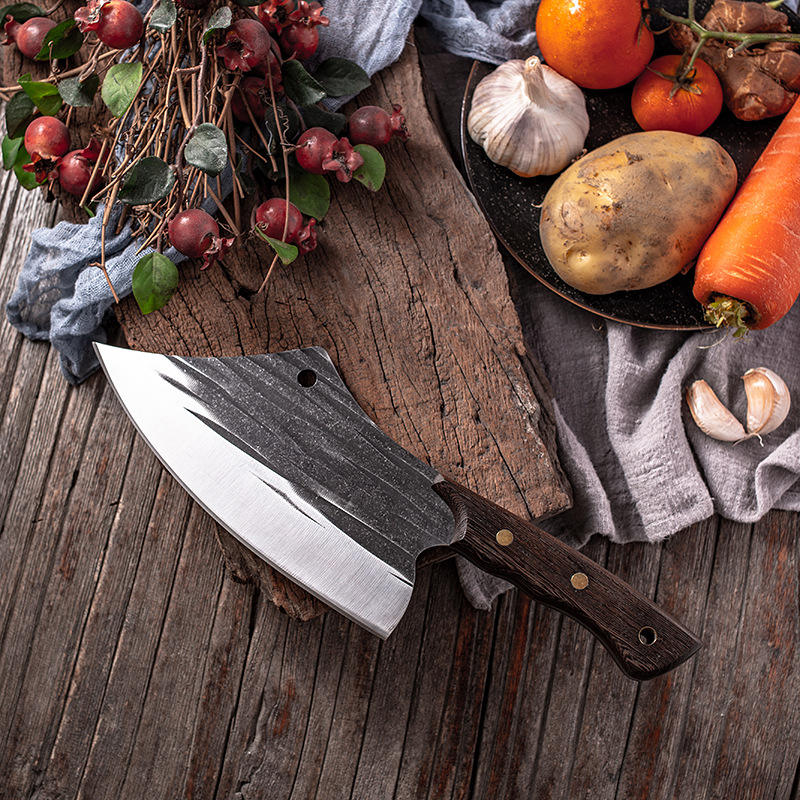 Couteau à découper noir de 7,7 pouces