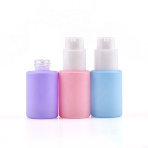Venta al por mayor 15ml 30ml 40ml <span class=keywords><strong>Color</strong></span> <span class=keywords><strong>Pastel</strong></span> Rosa Azul Púrpura Rojo Marrón Esencia Aceite Cuidado DE LA PIEL Suero Frasco cuentagotas de vidrio - Product Image 6