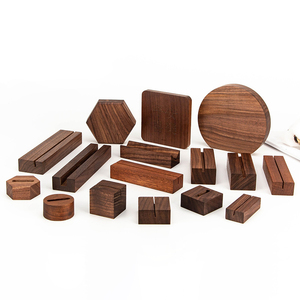 Piezas de Madera Mecanizadas por CNC Personalizadas, Perforación y Brochado de Precisión +/-0.1mm, Formas Geométricas para Decoración de Muebles, Certificadas y Naturales - Product Image 1
