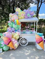 Kit d'arche de ballons arc-en-ciel pastel personnalisé avec des ballons en feuille de cireux en forme de bonbons et de glaces pour les décorations de fête d'anniversaire ou de baby shower