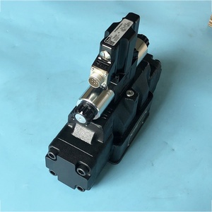 Control direccional proporcional operado por piloto D91FBE02HC4NG00 en stock - Product Image 3