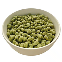 Céréales multiformes arc-en-ciel, boucles colorées mélangées, étoiles, cœurs, céréales croustillantes pour le petit-déjeuner, collation pour le yogourt, le lait, comme garniture