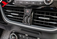Accessoires d'intérieur de voiture pour Ford Focus 2019-2022 Couvercle de boîte d'interrupteur d'avertissement en fibre de carbone noir