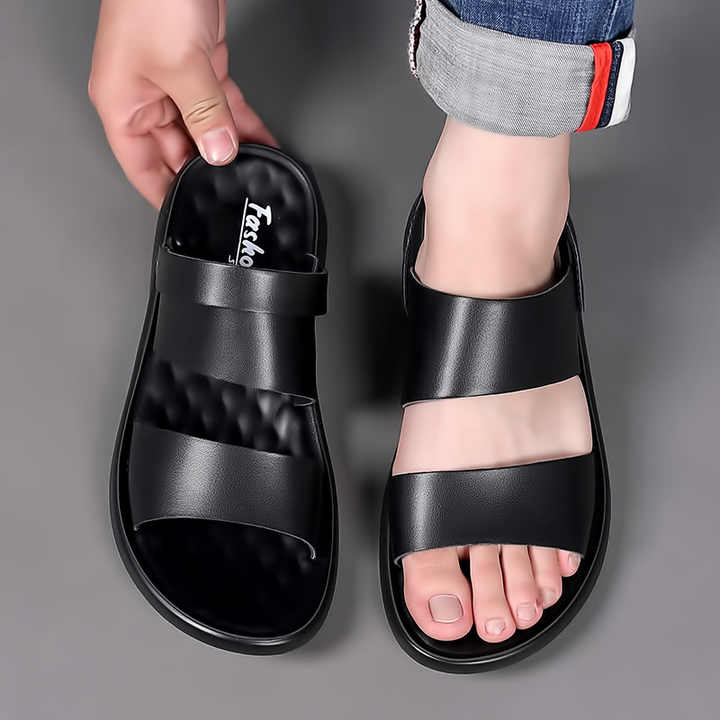Mens Casual Non Slip Slippers Anti Slip and Wear-resistant Breathable Soft Soled Versatile Thick Soled Outdoors Beach Shoes