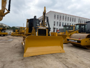 รถดันดิน Caterpillar D7G มือสอง สภาพดี ราคาถูก เหมาะสำหรับงานปรับระดับพื้นที่ในเหมือง โครงการพัฒนาที่ดิน - Product Image 2