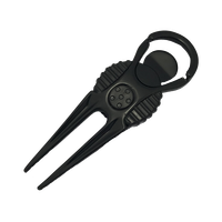 Langlebiges, gummiertes Golf-Divot-Reparaturwerkzeug aus Metall mit ergonomischer Ballgabel und rutschfestem Griff für die Rasenpflege