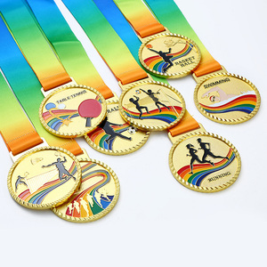Médaille sportive personnalisée plaquée or, gravure vierge, durable pour les jeux et événements - Product Image 2