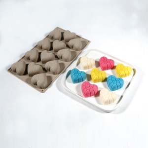 Molde de Silicona de 12 Cavidades con Forma de Corazón Agrietado para Hornear y Hacer Chocolate, Herramienta Flexible Antiadherente para Decoración de Pasteles - Product Image 2