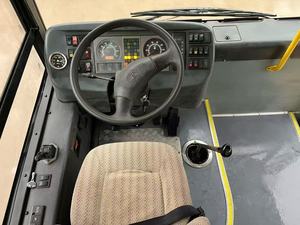 Autobús de Lujo Diésel Euro 3 con Volante a la Derecha, Manual, Usado, para <span class=keywords><strong>Turismo</strong></span>, Amplio y Confortable, para Eventos Empresariales y Excursiones de Larga Distancia - Product Image 4