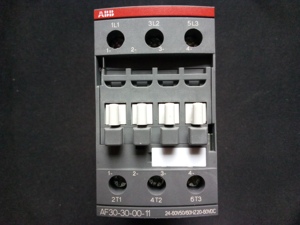 สินค้าใหม่แกะกล่อง ของแท้ คอนแทคเตอร์ AC รุ่น AF30-30-00-11 * 24-60v AC/ ของแท้ใหม่สำหรับระบบอัตโนมัติอุตสาหกรรมแบบตั้งโปรแกรมได้ - Product Image 1