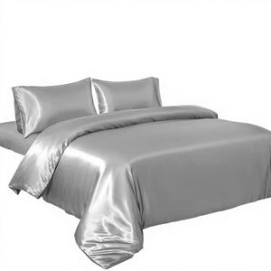 Juego de Funda Nórdica Forhomelife de 3 Piezas, Seda y Poliéster, Doble Cara, Lisa, Color Gris Claro - Product Image 1
