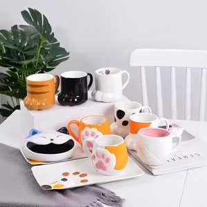 Boissons Tasse à patte de chat avec couvercle Lait Petit déjeuner Tasse à flocons d'avoine Griffe Céramique <span class=keywords><strong>Café</strong></span> mignon Cartoon 3D Anniversaire Cadeaux de Noël CLASSIC - Product Image 2