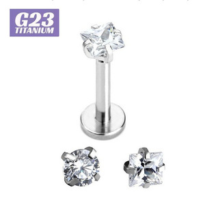 Piercing Labret de Titanio G23 con Circonia Transparente |   Joyería Quirúrgica F136 con Rosca Interna |   Piercing para Labio, Oreja y Nariz - Product Image 1