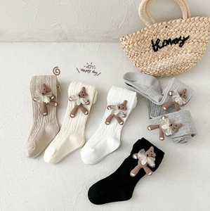 I nuovi leggings da <span class=keywords><strong>bambina</strong></span> per bambini con piccolo orso primavera e autunno indossano collant per bambini - Product Image 3