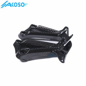 Kit de Soporte para Reposapiés de Pasajero de Motocicleta AKOSO de Cinco Capas de Fibra de Carbono, Cubierta Protectora para Talones para Yamaha <span class=keywords><strong>MT10</strong></span> FZ10 2016-2021 2018 <span class=keywords><strong>2019</strong></span> - Product Image 3