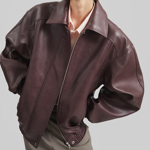 Chaqueta de cuero sintético de peso medio con cuello vuelto, hombros caídos y cierre de cremallera, personalizada y de PU grueso, al por mayor - Product Image 2