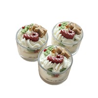 Beliebte Weihnachts-Duftkerze in Eiscreme-Form aus Reinem Sojawachs - Lebkuchenmann als Festtagsgeschenk