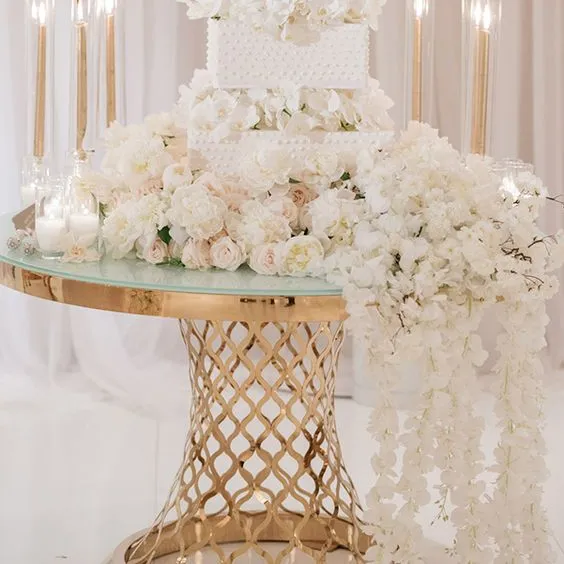 Muebles de boda modernos con patas de acero inoxidable, mesa de pastel de boda redonda dorada para eventos y bodas