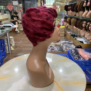 Peluca de Cabello Humano Rizado en Nueve Colores Diferentes, Producto al por Mayor, Peluca de Cabello Humano Barata Hecha a Máquina - Product Image 5