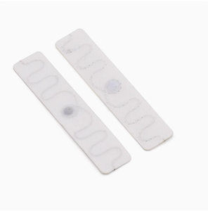 Có thể giặt UHF RFID nhãn giặt <span class=keywords><strong>tag</strong></span> 860-960MHz EPC Gen2 | 180 ℃ vải mềm chịu nhiệt độ cao cho quản lý may mặc - Product Image 1