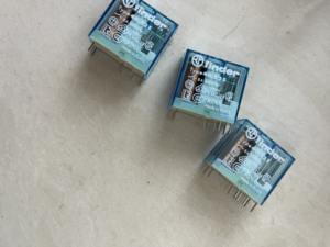 Relé de Propósito General 100% Nuevo y Original Finder 40.52S - Product Image 1