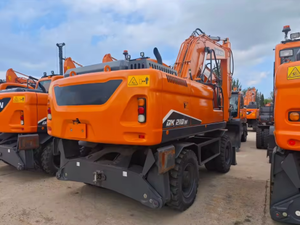 Excavadora de Ruedas DEVELON DX210W 7B de 21 Toneladas, Excavadora Hidráulica Móvil con Motor Mecánico de Alta Velocidad, Máquina de Construcción Lista para Enviar - Product Image 2