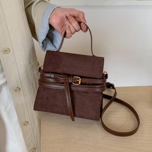 กระเป๋าถือดีไซน์เฉพาะกลุ่มแบบด้านสำหรับผู้หญิง ปี 2026 กระเป๋าระดับไฮเอนด์แบบปิดฝา ซับในโพลีเอสเตอร์ ทันสมัย - Product Image 2