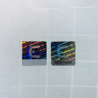 Autocollant holographique 3D de sécurité personnalisé, imperméable, adhésif en PET pour boîte d'emballage de produits de soin de la peau avec design à gratter personnalisé