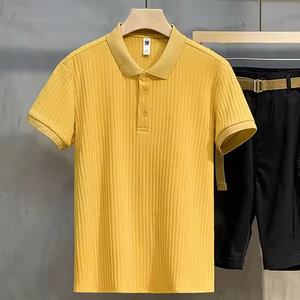 Camicia Minimalista di Alta Qualità a Maniche Corte con Scollo a V per Uomo, Stile Giapponese, Tinta in Capo, Vintage, Vestibilità Regolare - Product Image 3