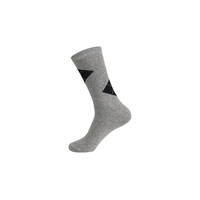 Chaussettes mi-mollet en laine épaisse pour hommes pour la saison d'hiver Motif Argyle tricoté personnalisé à la mode Style décontracté chaud pour la vente en gros
